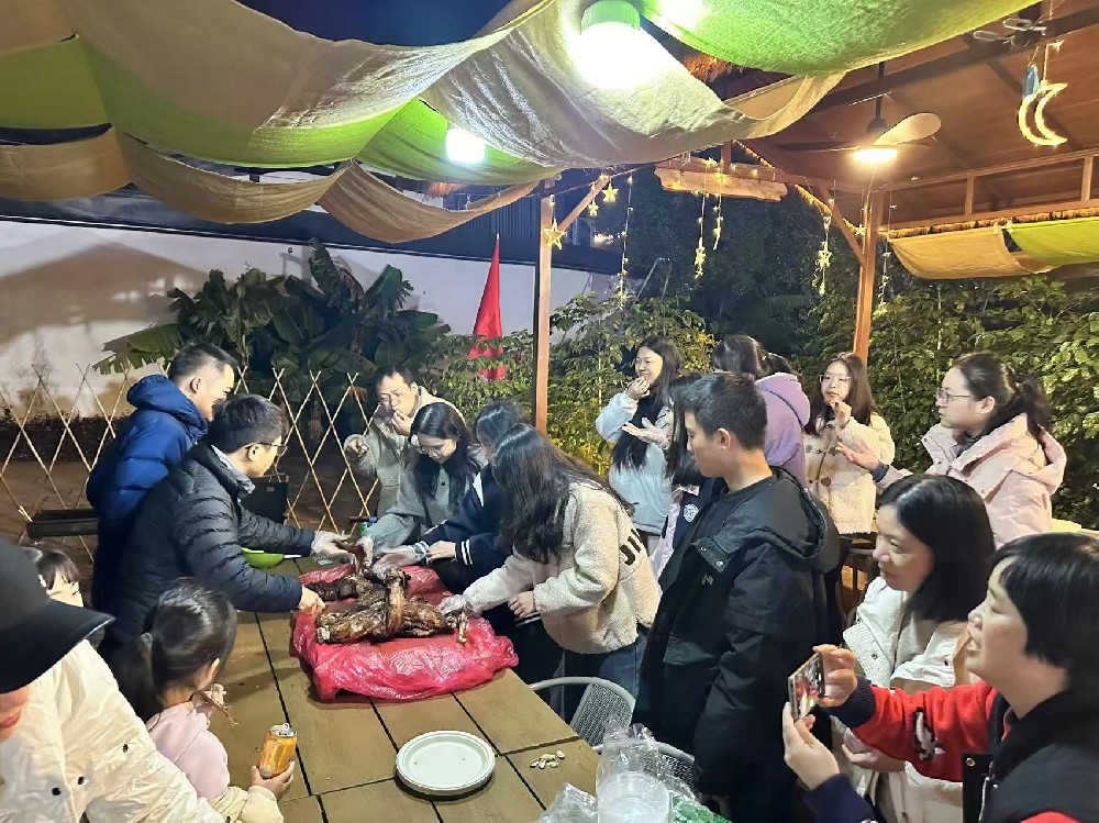 2025年， 跨年迎新活动